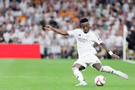 奇异果体育：[德甲]不敌法兰克福 多特蒙德遭遇三连败.